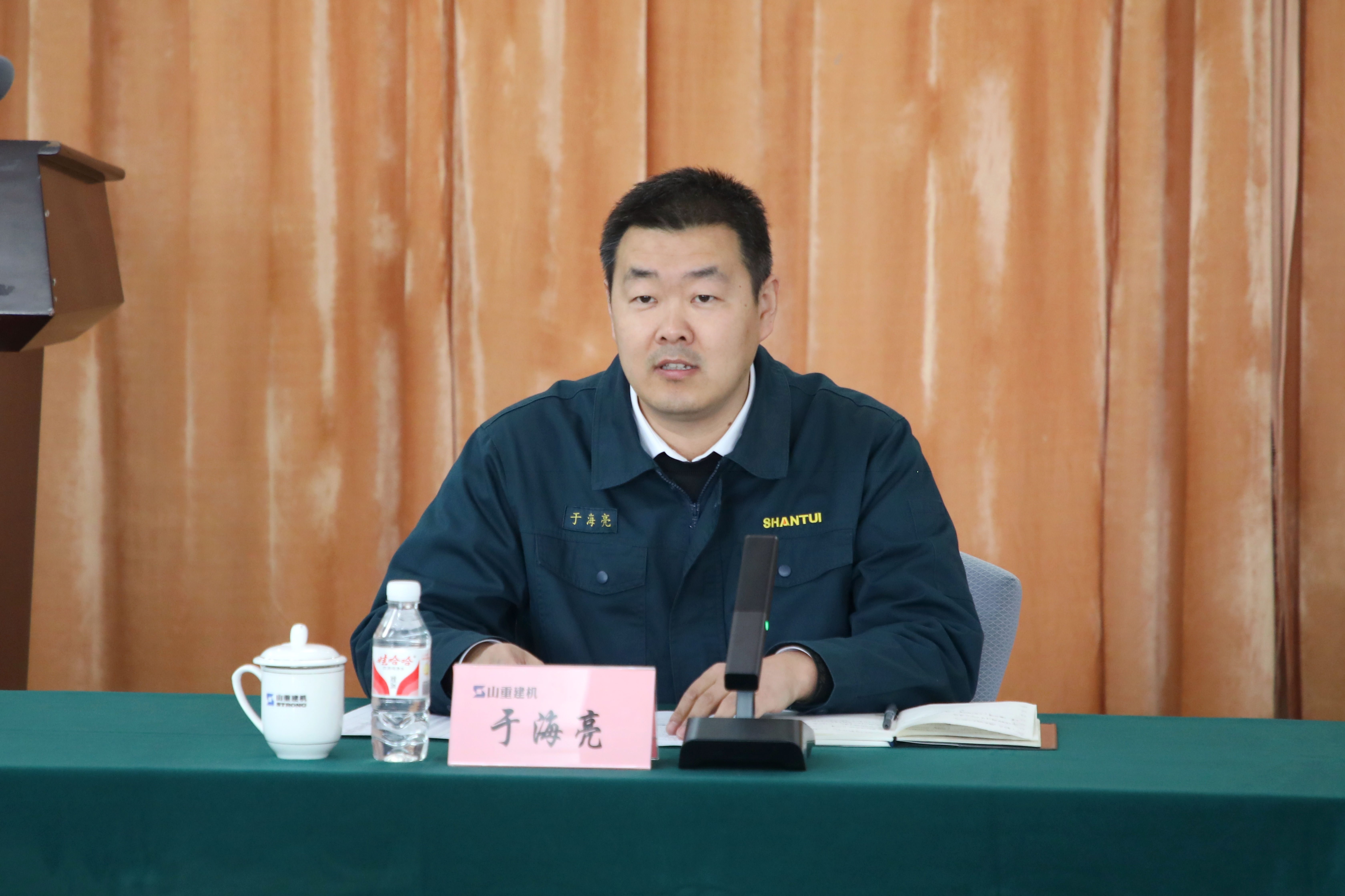 山重建機(jī)公司團(tuán)委舉辦新員工座談會(huì)